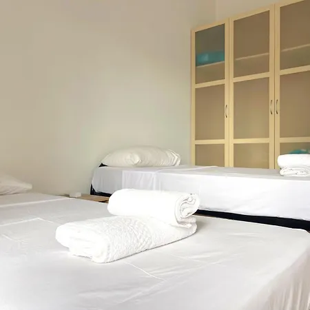 Charming Coastal In Cosmopolitan Sliema